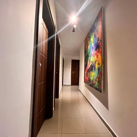 A Luxury Apt 170 M2 3 Bedroom 2 Bathroom At Bestekar Avenue At The Heart Of Apartment Ankara